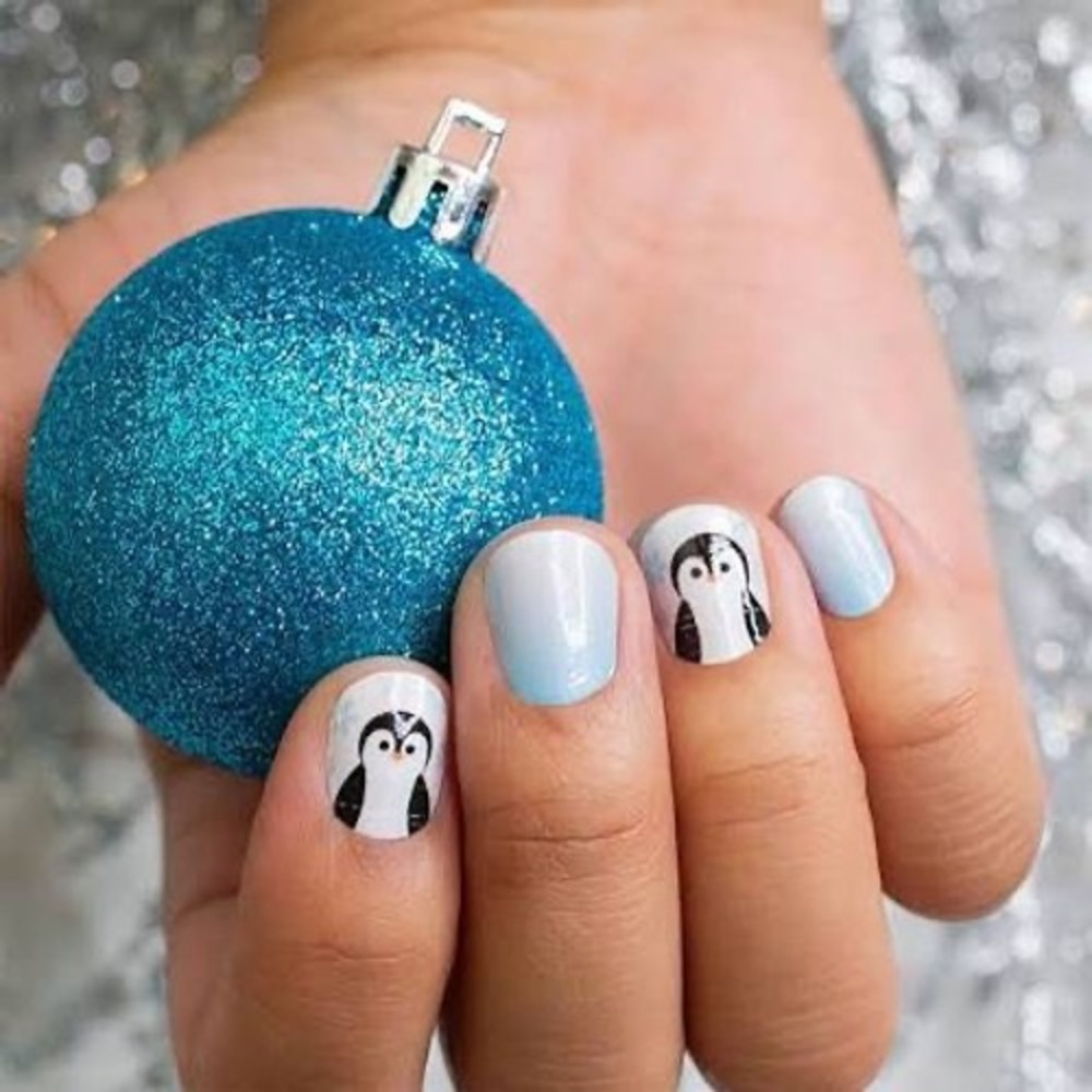 Color Street Penguin Party Nail Polish Strips FDF275 Blue Ombre Winter Holiday